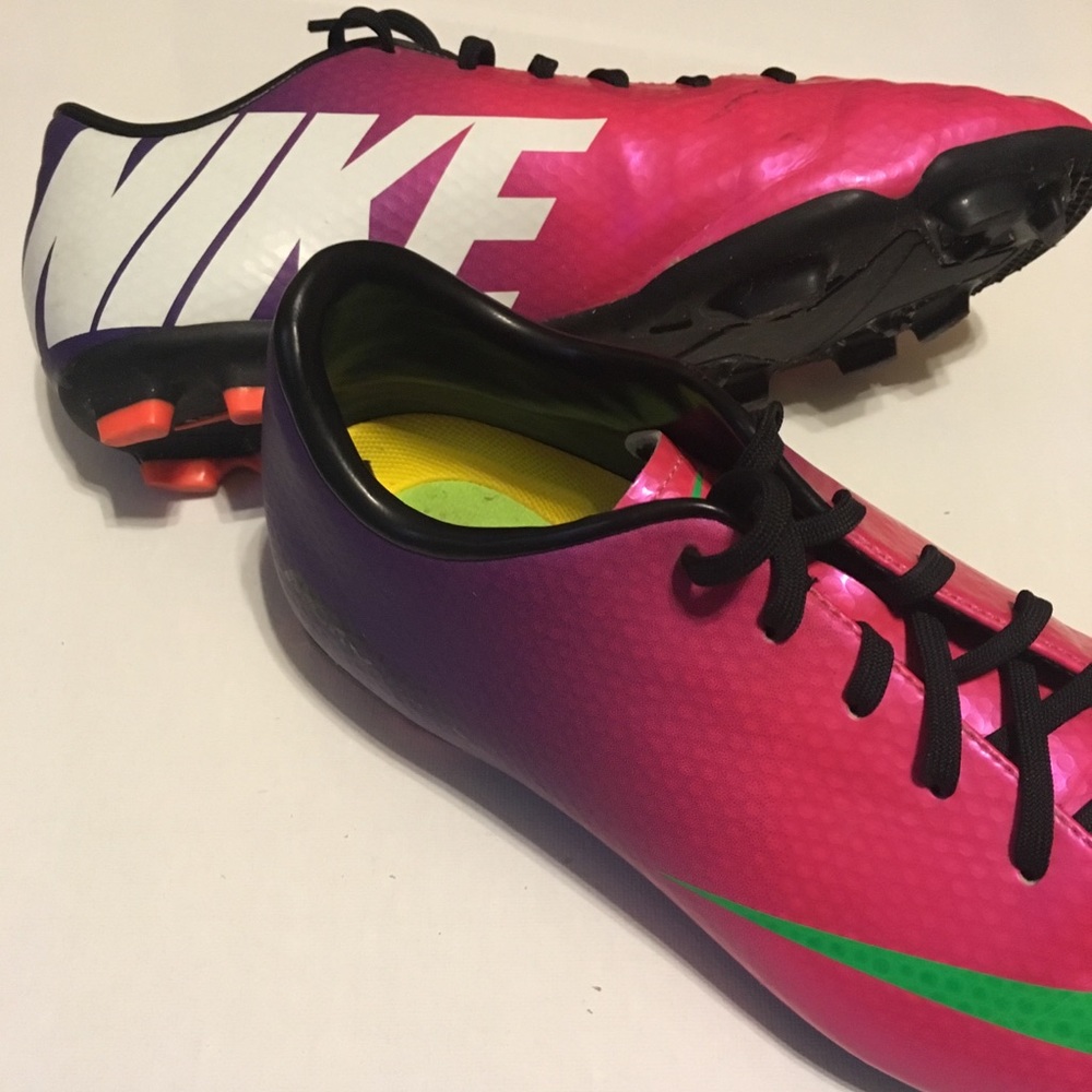 Nike Mercurial Victory Soccer Cleats